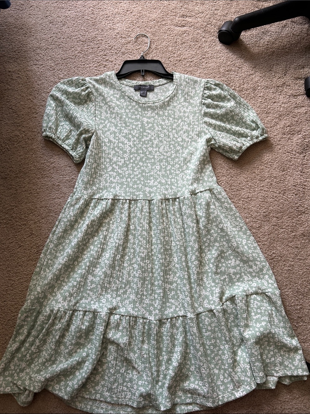 Classic Puff-Sleeve baby doll Green Floral Dress